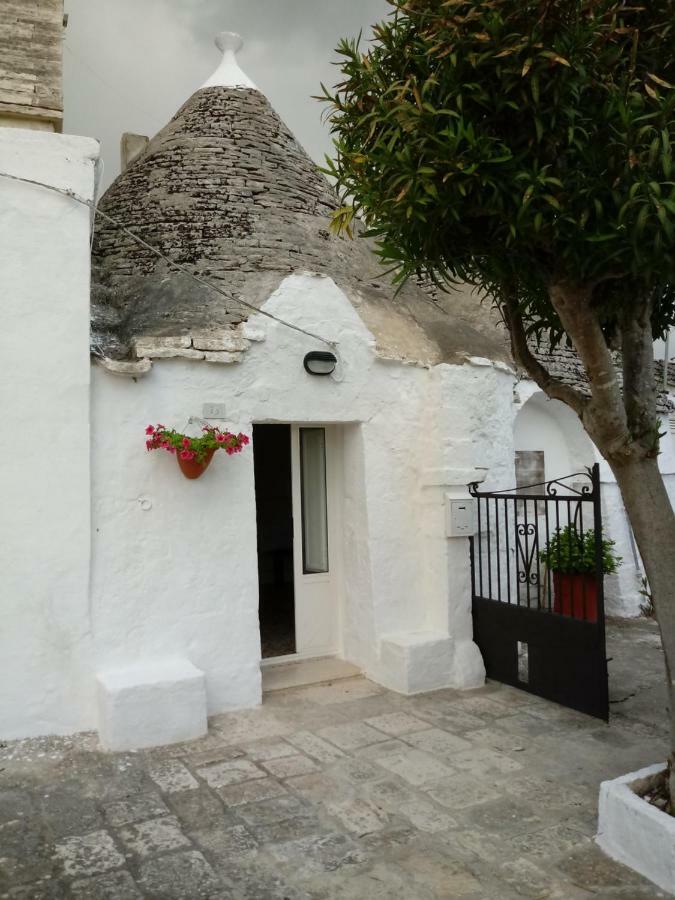 Casa Vacanza Trullo Lamaddalena Apartment Locorotondo Exterior foto